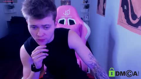 tomas_norton online show from January 15, 10:24 am