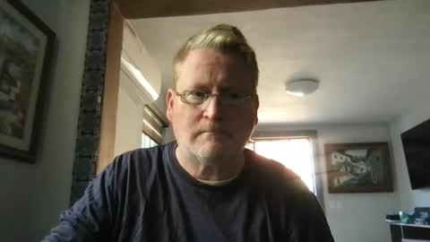 Snapshot of tomascausa chatting on January 14, 10:02 pm Hola online show from January 14, 10:02 pm