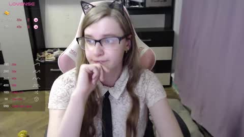 tomato_tease online show from December 2, 2:48 pm