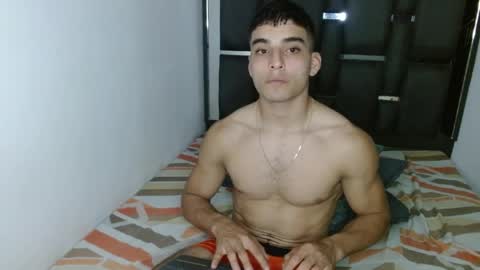 tomaz_18 online show from March 31, 1:28 am