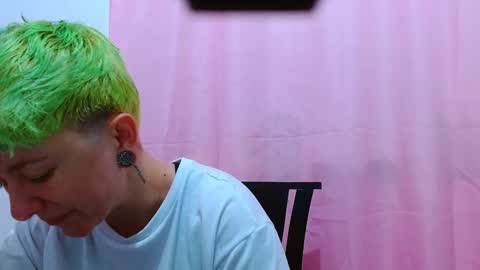 Blue online show from September 17, 1:42 am