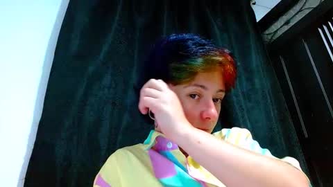 Blue online show from April 19, 1:50 am