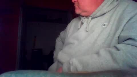 tomcat4848 online show from April 20, 2:25 am