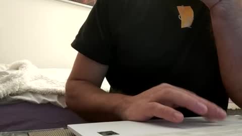 tomgas02 online show from January 6, 12:58 am