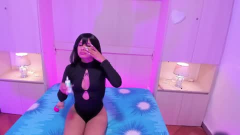 KAELANI online show from April 16, 4:23 am