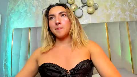   online show from February 4, 5:50 pm