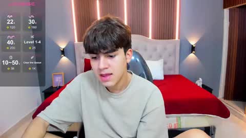 Tommy  online show from September 25, 3:46 am