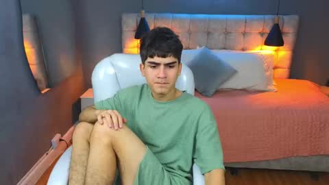 Tommy  online show from March 9, 9:57 am