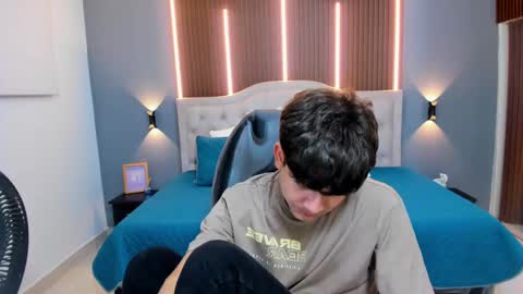 Tommy  online show from September 21, 4:38 am