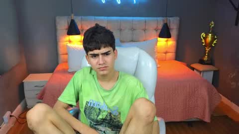 Tommy  online show from March 7, 9:40 am