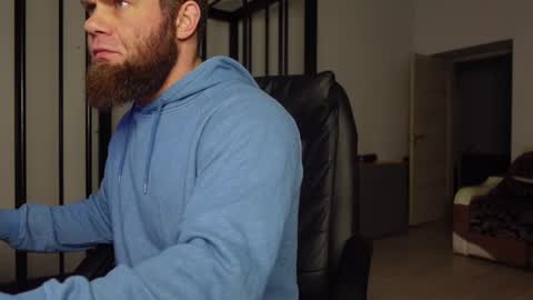  tommy burnzzz  online show from February 16, 5:37 am