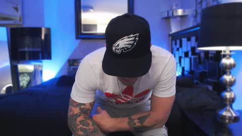 Snapshot of tommy_knuckles chatting on February 13, 3:03 pm Tommy online show from February 13, 3:03 pm