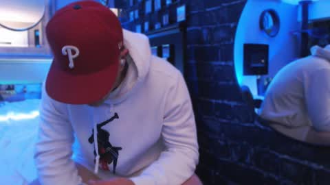 Tommy online show from November 2, 4:07 pm