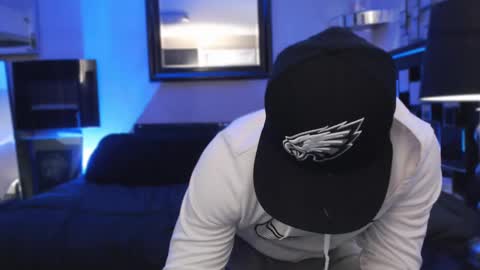 Snapshot of tommy_knuckles chatting on February 14, 2:12 pm Tommy online show from February 14, 2:12 pm