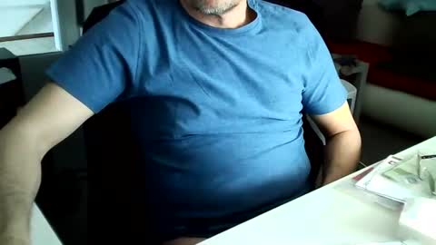 Tom online show from February 21, 9:02 am