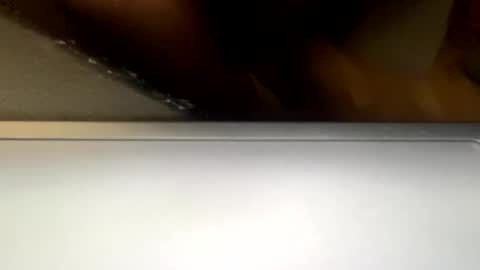 tomyenn03_ online show from September 23, 6:36 pm