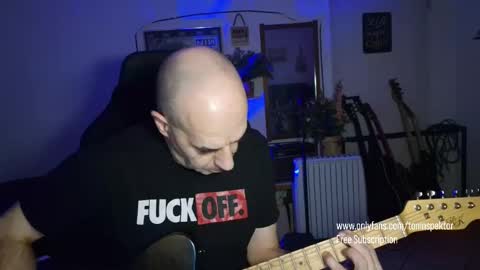 toninspektor online show from February 25, 6:33 pm