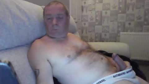 tony14712 online show from December 4, 2:03 am