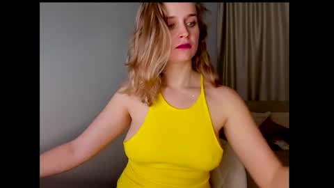 Tony and Alice online show from January 2, 10:33 pm