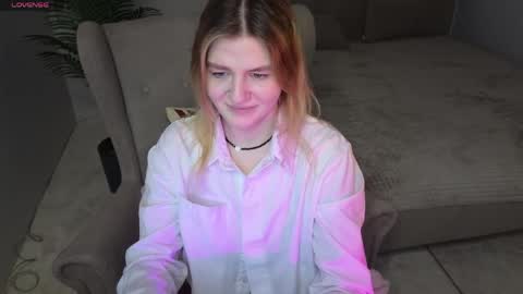 Tonya online show from April 21, 1:42 am