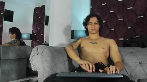 Tony Benedetti online show from April 8, 9:40 pm