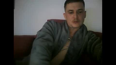 tonystrawberry online show from March 1, 4:28 am