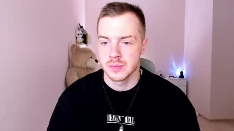 toohornyserj online show from February 12, 9:43 pm