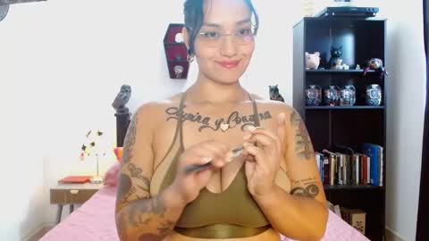 toothyy online show from March 10, 11:55 am