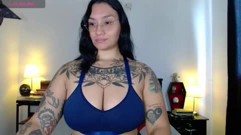 toothyy online show from March 4, 12:46 pm