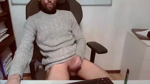 Topg84 online show from December 1, 5:55 pm