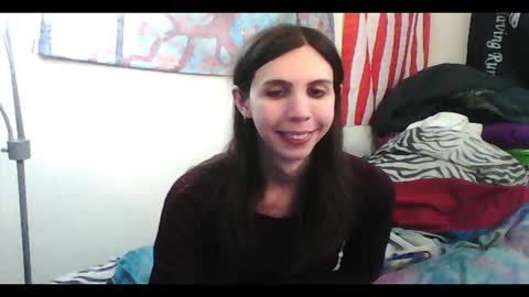Snapshot of totalfuckingadorable chatting on February 22, 5:55 am Luna online show from February 22, 5:55 am