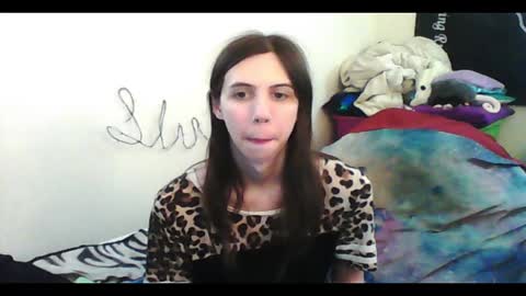 Snapshot of totalfuckingadorable chatting on October 20, 9:31 pm Luna online show from October 20, 9:31 pm