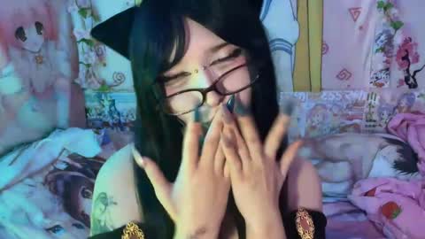 Lina online show from April 20, 6:11 pm