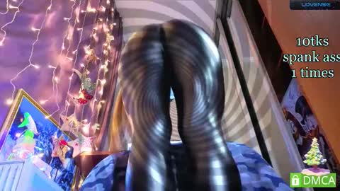   online show from January 10, 10:32 am