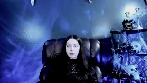 toxicdomme online show from May 8, 6:57 pm