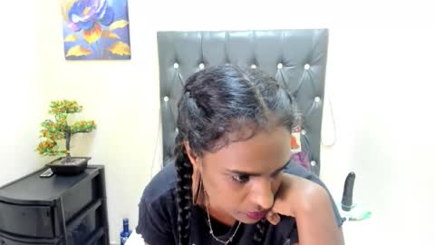 toxicfantasy4u online show from November 12, 6:43 pm