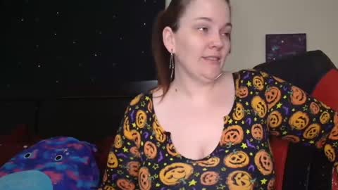 Lilly Miss Mistress Goddess Maam Queen Boss online show from November 1, 8:57 am