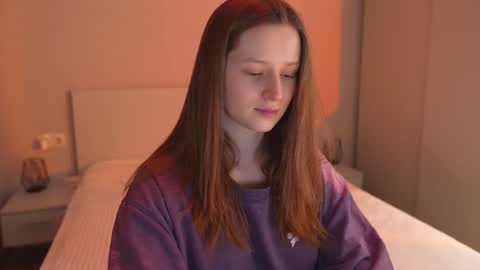 Bella online show from November 27, 4:14 pm