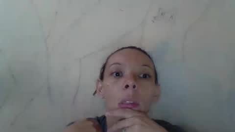 Snapshot of toyita707 chatting on October 6, 1:12 am toyita707 online show from October 6, 1:12 am