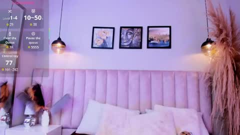 Tracy  online show from June 1, 8:43 pm