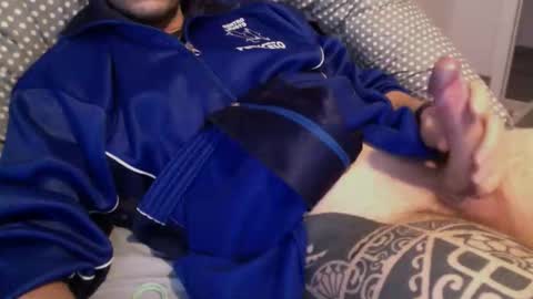 tramaund online show from November 19, 3:00 pm