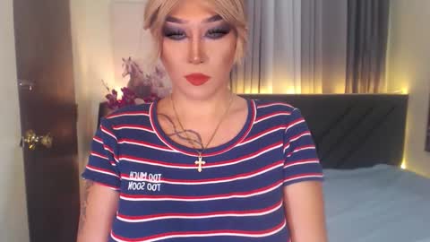 Snapshot of trandomsts chatting on October 26, 4:17 pm DOM irish online show from October 26, 4:17 pm