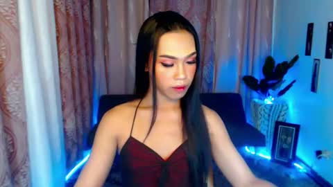 Gigi online show from October 9, 11:37 am