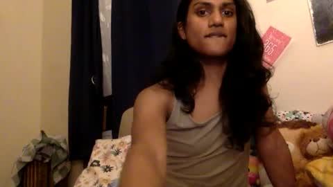 transamoure online show from March 24, 12:05 am