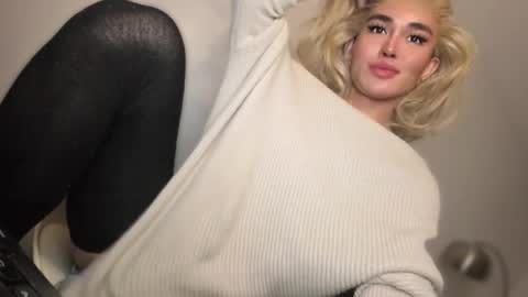 ALMIGHTY GODDESS VALENTINA online show from April 9, 4:12 pm