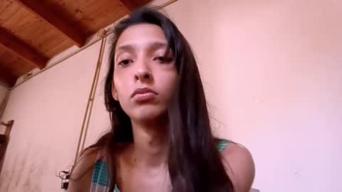 Snapshot of travisacal chatting on October 31, 5:13 pm Ameli online show from October 31, 5:13 pm