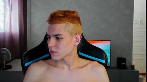 travisrivas online show from March 9, 9:24 am