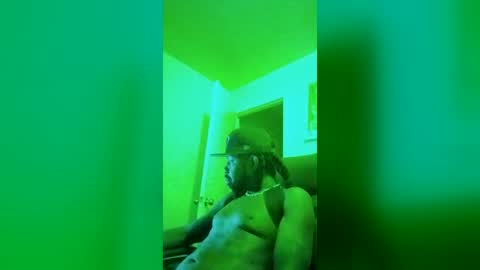 10Thickness online show from August 2, 12:45 am