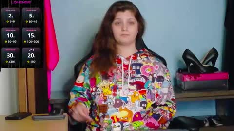 TreeJeanne online show from October 28, 9:05 pm