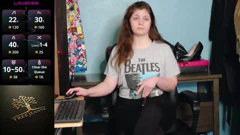 TreeJeanne online show from January 13, 5:10 pm